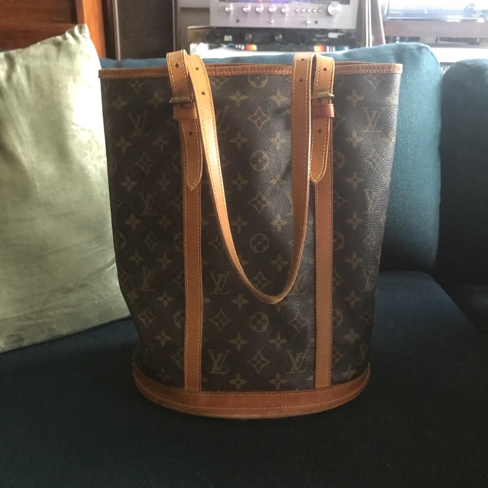Louis Vuitton vintage bucket bag
